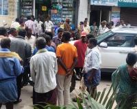 నాగర్‌కర్నూల్ సంతబజార్‌లో రోడ్డే దినసరి కూలీల అడ్డాగా మారింది