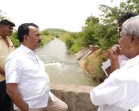 డీ-8 కెనాల్‌ పరిధిలో పర్యటించిన మంత్రి జూపల్లి,