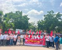 యువత భవిష్యత్తుతో చెలగాటమాడొద్దు