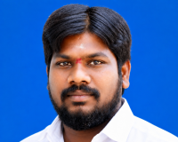 చట్టాలను పాఠశాల స్థాయి పాఠ్యాంశాలలో చేర్చాలి