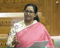 వరంగల్ జిల్లా ప్రగతి పై కేంద్ర ప్రభుత్వాన్ని ప్రశ్నించిన వరంగల్ ఎంపీ కావ్య