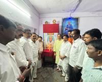 జానకంపేటలో డాక్టర్ తాళ్ల లక్ష్మీనారాయణ గౌడ్ కుటుంబాన్ని పరామర్శించిన 