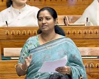 ప్రధానమంత్రి జన్‌ధన్‌ యోజనతో గ్రామీణ ప్రాంతాల్లో బ్యాంకింగ్‌ సేవలు