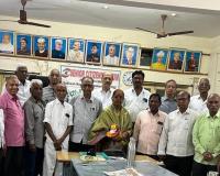 చేనేత సహకార సంఘ అధ్యక్షురాలికి సన్మానం 