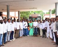 ఎమ్మెల్యే జన్మదినం సందర్భంగా ప్రభుత్వ ఆస్పత్రికి అంబులెన్స్ అందజేత.