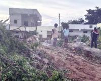 బరితెగించిన భూబకాసురులు.