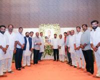 శేషమ్మ దశదిన కర్మకు సీఎం రేవంత్ రెడ్డి హాజరు 