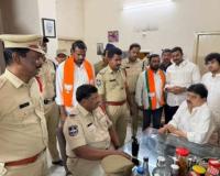 బీజేపీ రాష్ట్ర అధ్యక్షులు రాంచందర్ రావు అక్రమ హౌస్ అరెస్ట్