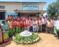గ్రామీణ ప్రాంతాల్లో అంగన్వాడి టీచర్ల సేవలు ఎంతో కీలకమైనవి.