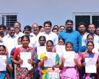 పేద ప్రజల సొంతింటి కల సహకారం 