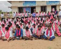 కరెంటు కోతలతో కాలం వెళ్లదీస్తున్న దివాలా ప్రభుత్వం 