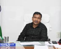 భూసేకరణ ప్రక్రియ వేగవంతం చేయాలి  జిల్లా కలెక్టర్ రాజర్షి షా