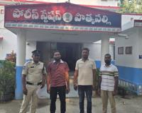 అక్రమ అరెస్టులతో ఉద్యమాన్ని ఆపలేరు.