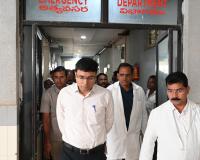 ప్రభుత్వ ఆసుపత్రిలో వైద్య సేవలు మరింత మెరుగుపరచాలి:జిల్లా కలెక్టర్ భవేశ్ మిశ్రా