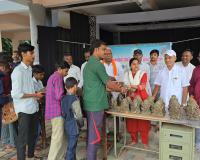 మట్టి వినాయక విగ్రహాలతో పర్యావరణ 