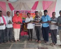 ఉచిత మట్టి గణపతుల పంపిణీ