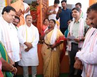 భూకొన్ పల్లి ఆంజనేయస్వామి ఆలయ అభివృద్ధికి రూ.50 లక్షలు -  మంత్రి సీతక్క