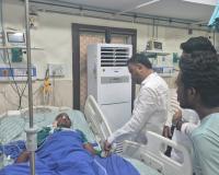 చిన్న శక్కర్గ సర్పంచ్ దిగంబర్‌ను పరామర్శించిన ఎమ్మెల్యే