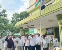 ఆదిలాబాద్ మార్కెట్ కమిటీ కార్యాలయంలో