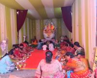 కుంకుమ పూజకు తరలివచ్చిన మహిళలు