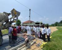 ఉత్లూర్ లో సీసీ రోడ్డు పనులకు శ్రీకారం