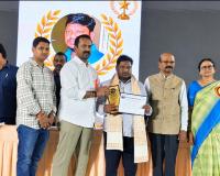 సుoకెట్ టీచర్ కు రాష్ట్ర స్థాయి అవార్డు 