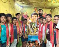 బాలగణపతికి కౌన్సిలర్ లక్ష్మి శ్రీనివాస్ ప్రత్యేక పూజలు 