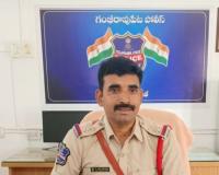 గంభీరావుపేట్ పోలీసుల ఆధ్వర్యంలో 60 గ్రాముల గంజాయి స్వాధీనం