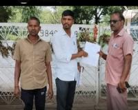 కోడిపాక గ్రామపంచాయతీకి రావలసిన పనులు గండి కొడుతున్న ఓ కోళ్ల పరిశ్రమ నోటీసులు జారీ 
