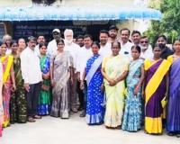 అల్లాదుర్గంలో లబ్ధిదారులకు స్మార్ట్ రేషన్ కార్డుల పంపిణీ