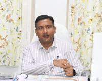 రిమ్స్‌ ఘటనలో బాధిత చిన్నారులందరికీ మెరుగైన వైద్యం: జిల్లా కలెక్టర్ రాజర్షి షా 