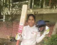 యు -19 క్రికెట్ లో జాతీయ స్థాయి కి ఎంపికైన దమ్మన్నపేట ఆదర్శ పాఠశాల పూర్వ విద్యార్థిని 