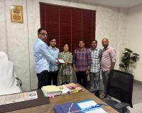 MBBS విద్యార్థిని ప్రణతికి హెల్పింగ్ హార్ట్స్ ఫౌండేషన్ రూ.50,000 ఆర్థిక సహాయం