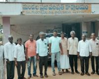 ఎండుతున్న పంట పొలాలు