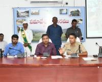 సమన్వయంతో పనిచేసి గంజాయి రహిత జిల్లాగా తీర్చి దిద్దాలి: జిల్లా కలెక్టర్ రాజర్షిషా