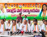 కడియంపై కారుకూతలు కూస్తే ఖబడ్దార్! -- జిల్లా గ్రంథాలయ సంస్థ చైర్మన్ మారుజోడు రాంబాబు  స్టేషన్ ఘన్‌పూర్ :