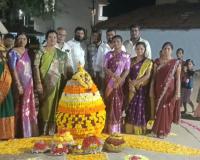 రొయ్యపల్లి గ్రామపంచాయతీ ఆధ్వర్యంలో ఘనంగా బతుకమ్మ వేడుకలు