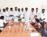 అర్హులైన వారికీ ఇందిరమ్మ ఇళ్ళు మంజూరు చేయాలని ప్రజా వాణిలో ఎంపీడీఓ కు వినతిపత్రం