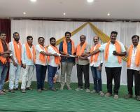 కాషాయ జెండాలకు రూ.25,016 విరాళం - కల్వకుర్తిని కాషాయమయం చేసిన బీఆర్ఎస్ నేత