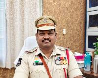 ఇంటికి తాళం.. సోషల్ మీడియాలో పోస్ట్ చేయకండి