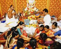 శ్రీసరస్వతీ దేవీగా భక్తులకు దర్శనమిచ్చిన ఏడుపాయల వనదుర్గామాత 