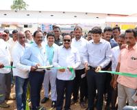 ఆధునిక సాంకేతికతను వ్యవసాయంతో అనుసంధానం చేసుకొని ముందుకు సాగాలి