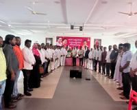 మహాత్మా గాంధీ జయంతి సందర్భంగా ఘన నివాళులు