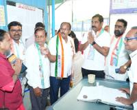 ఆర్టీసీ ఎన్నికల ప్రచారంలో ఎమ్మెల్యే కేఆర్ నాగరాజు 
