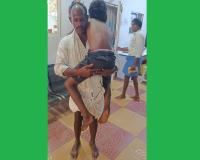 కరెంట్ షాక్ తో విద్యార్థికి గాయాలు