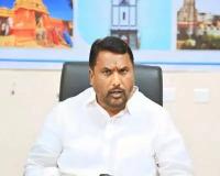 తెగిపడిన లిఫ్ట్.. మంత్రి అడ్లూరి లక్ష్మణ్‌కు తప్పిన ప్రమాదం..!