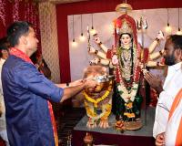 దుర్గాదేవి నవరాత్రి పూజా కార్యక్రమంలో పాల్గొన్న జిల్లా ఎస్పీ అఖిల్ మహాజన్ 