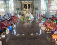 శ్రీ మహా పోచమ్మ దేవాలయంలో గాయత్రీ దేవిగా అమ్మవారి దర్శనం...