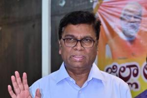 భద్రాచలం సమీపంలో ఘోర రోడ్డుప్రమాదం