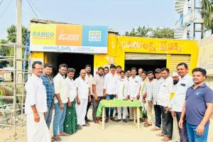 ఘనంగా ఎంపీ రఘువీర్ రెడ్డి జన్మదిన వేడుకలు.....